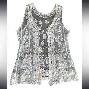 Ethyl Elegant White Intricate Lace Sleeveless Vintage Top size M/L